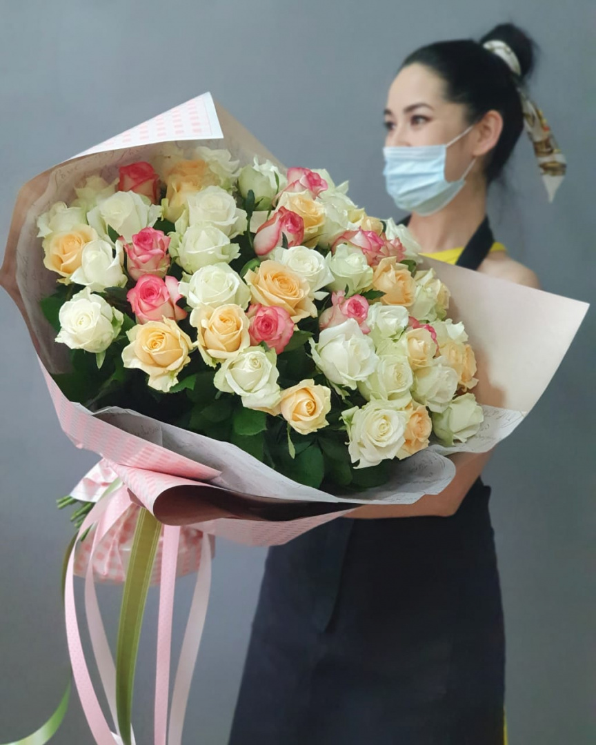 картинка Букет «Леди Роуз» 101 роза