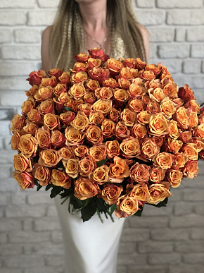 картинка Букет 101 роза Whiskey 40 см